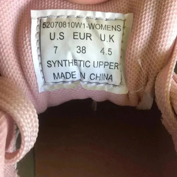 NWOT Levi’s Synthetic Leather Casual Lowtop Sneaker Shoe, white/pink trim -  7 - Picture 8 of 9